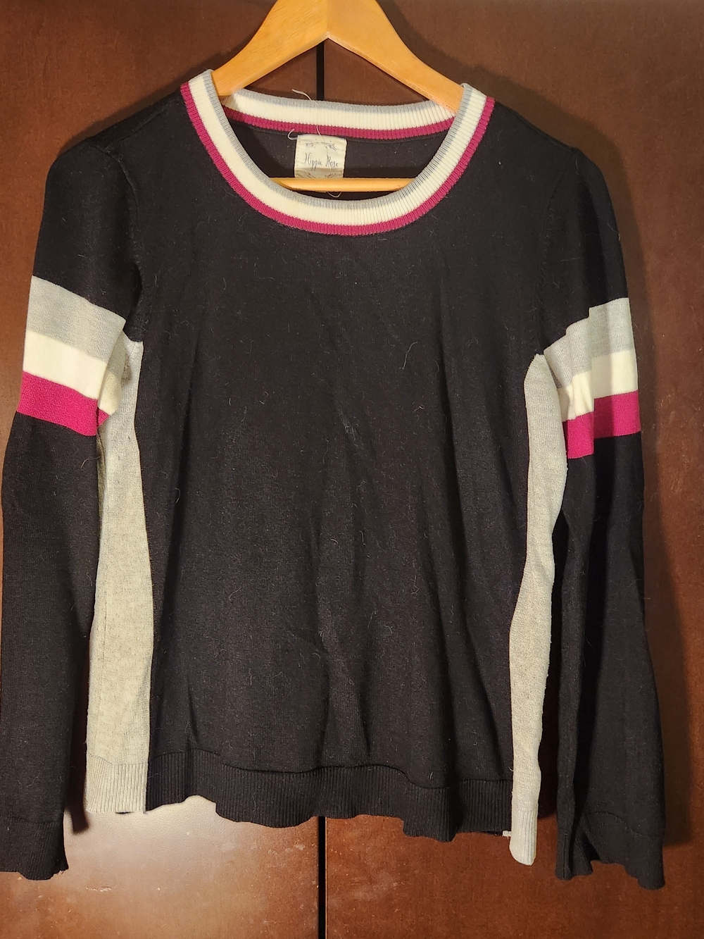 Hippie Rose Black Sweatshirt  Women Size Medium Juniors'